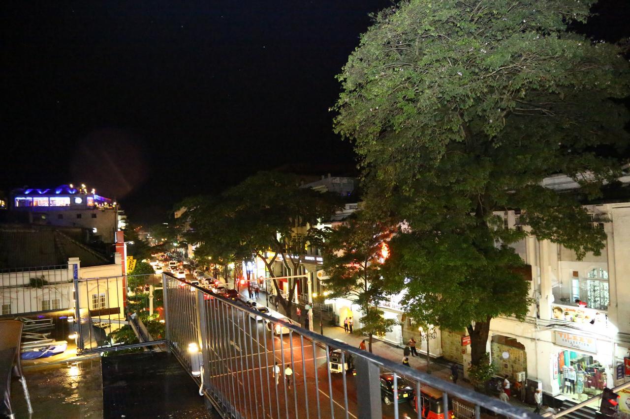 Impala City Hotel And Hostel Kandy 50 Extérieur photo